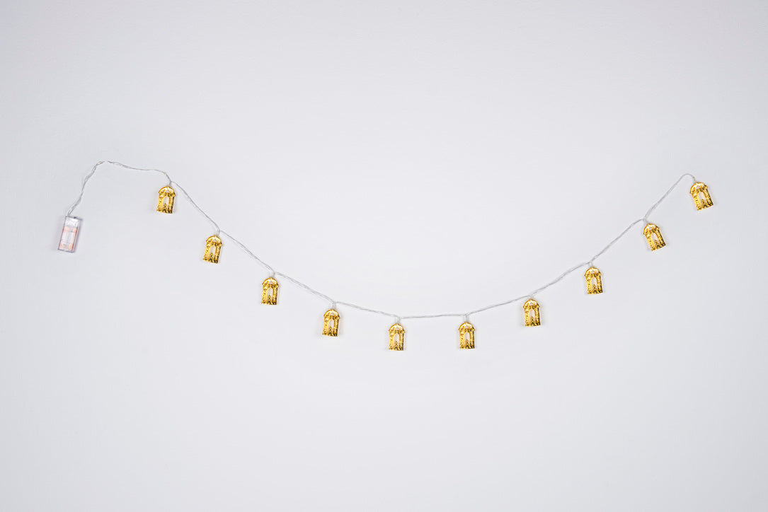 سلسلة فانوس رمضان المضيئة