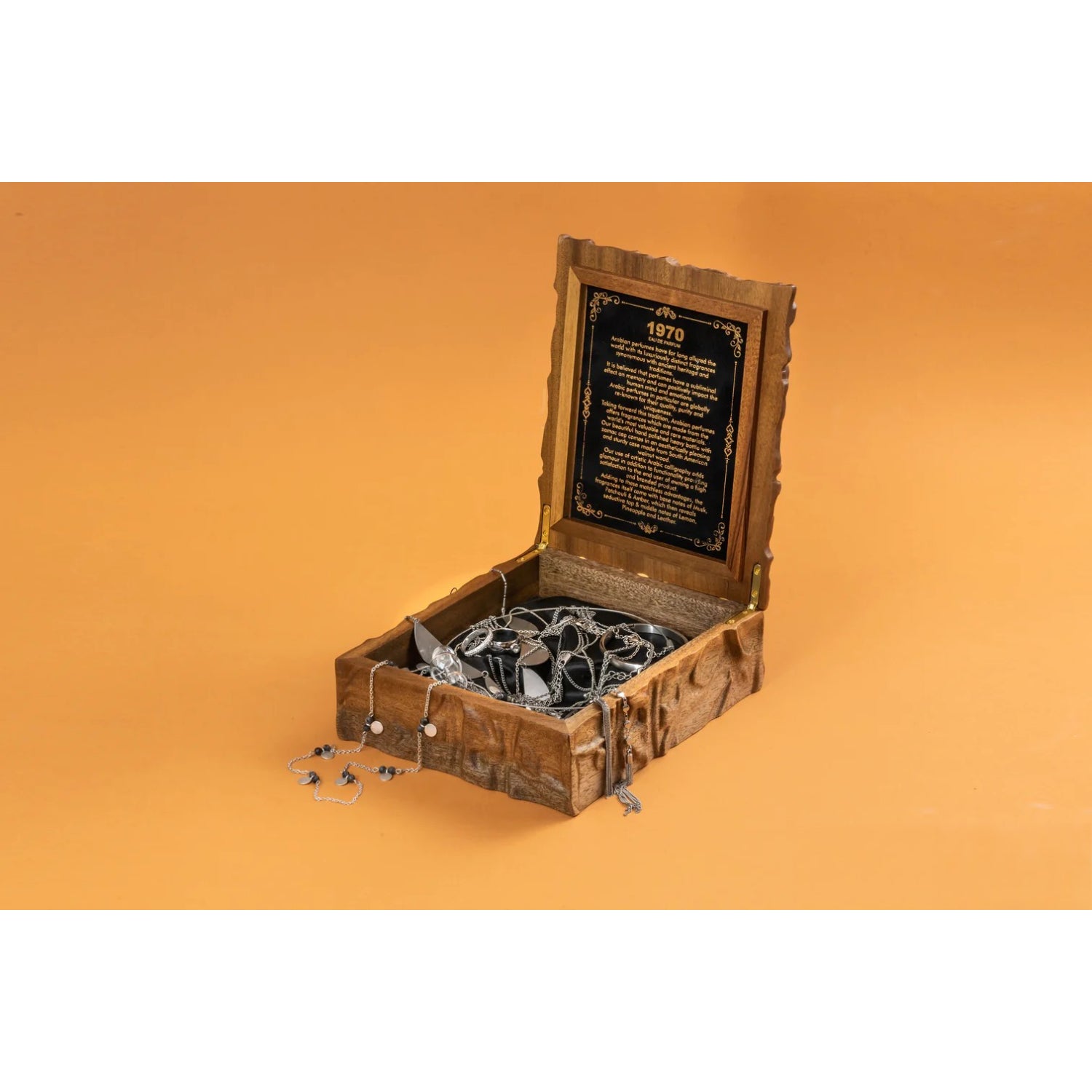 1970 Eau de Parfum with Wooden Gift Box