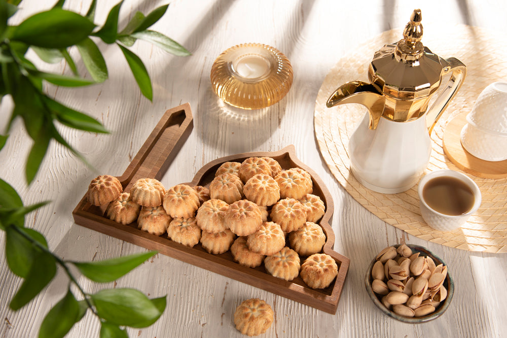 HILALFUL Mosque - Acacia Wooden Tray