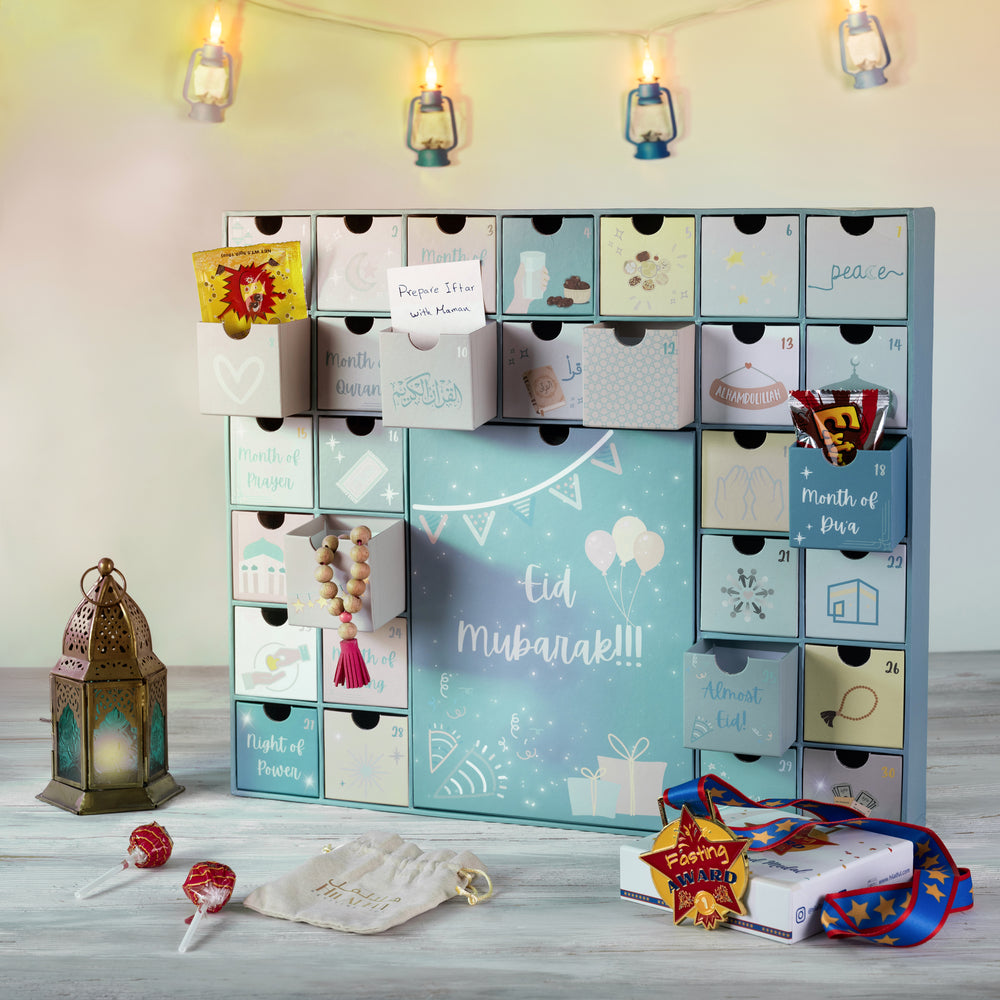 Ramadan HilalFul Theme Calendar Box - English