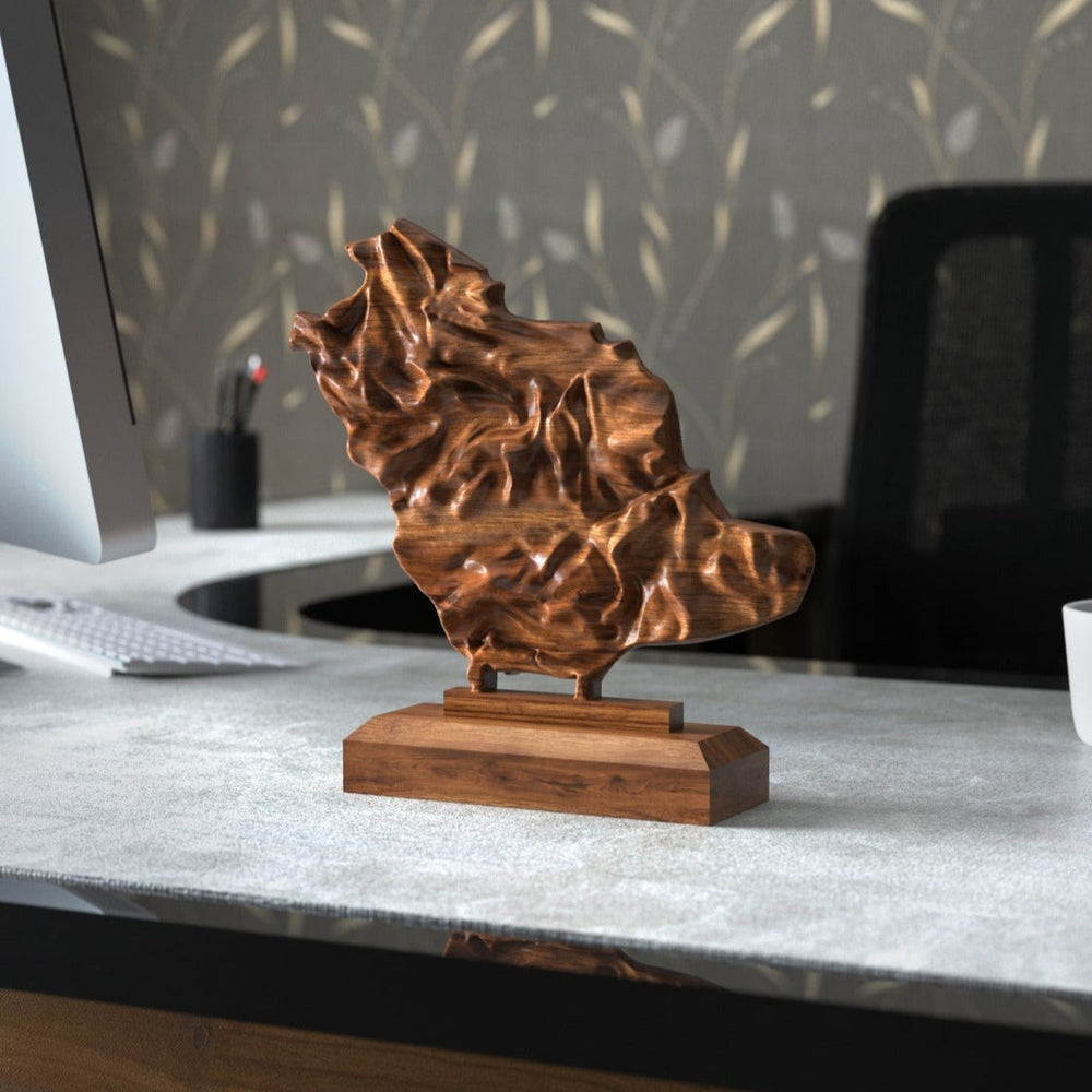 KSA Wooden Map Table Deco – HilalFul - UAE Store